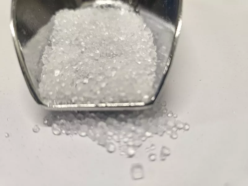 Zitronensäure E 330 – feines, weißes kristallines Pulver als vielseitiges Säuerungsmittel für Küche & Haushalt