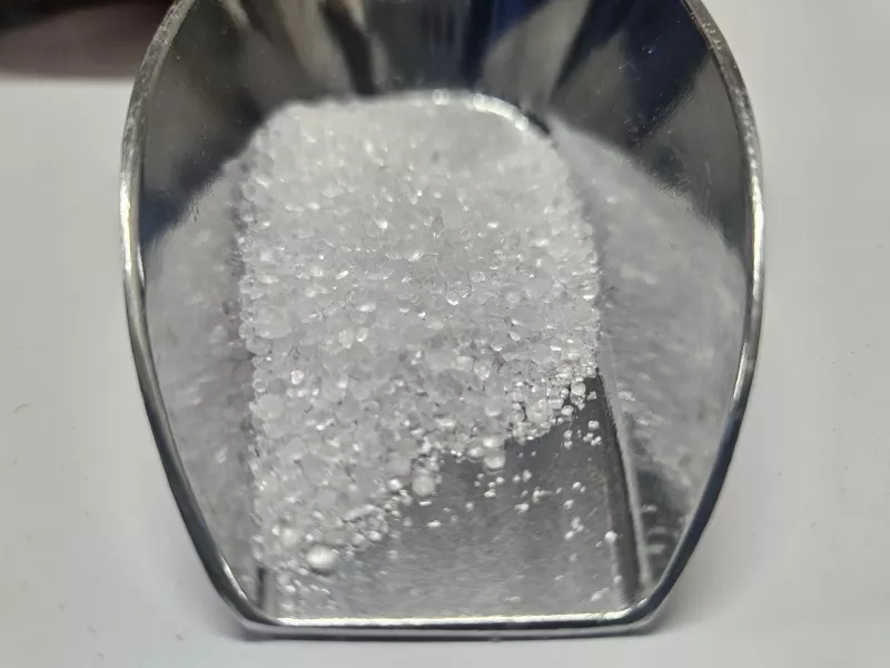 Preview: Zitronensäure E 330 – feines, weißes kristallines Pulver als vielseitiges Säuerungsmittel für Küche & Haushalt