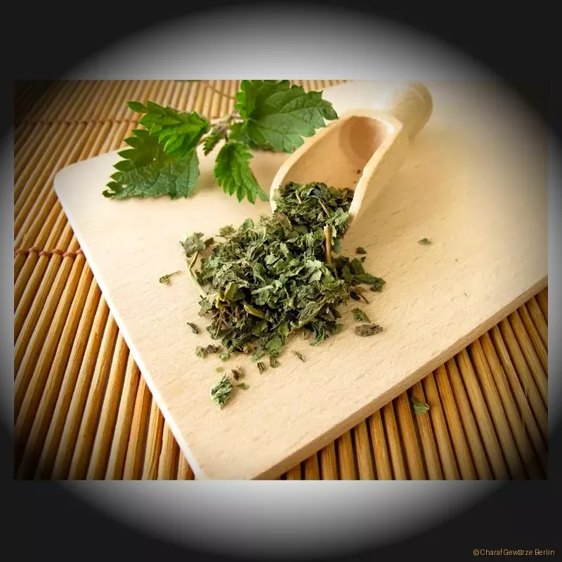 Preview: Naturbelassene Brennnesselblätter