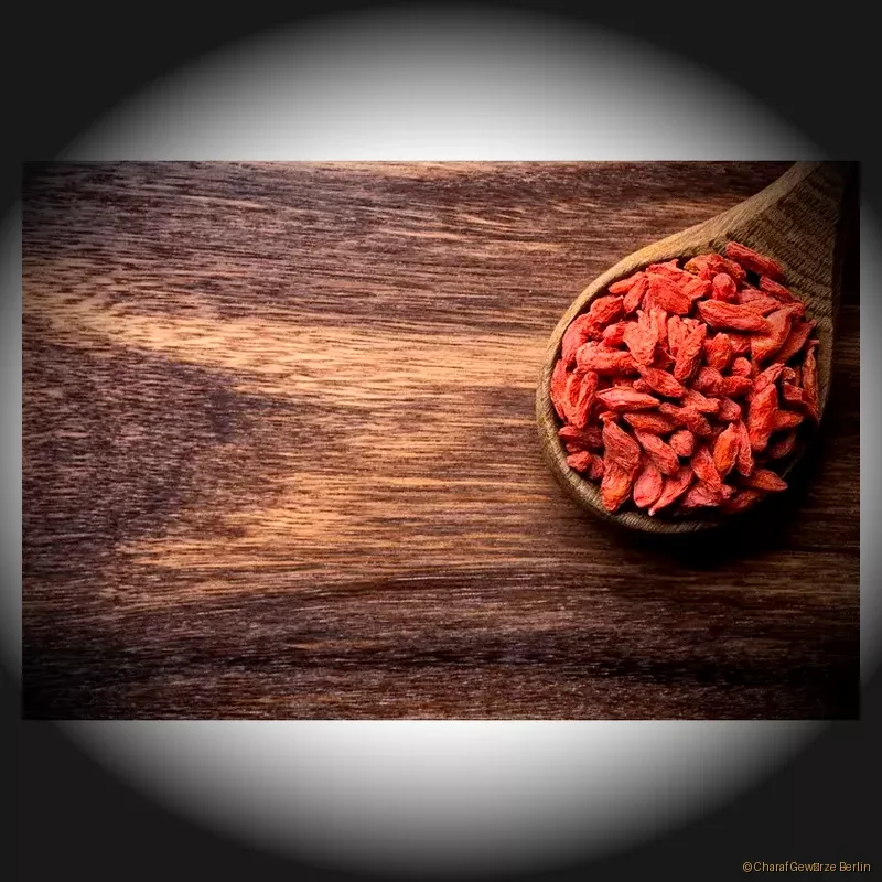 Preview: Chillies ganz Bird's Eye – kleine, getrocknete rote Thai Chilischoten mit extremer Schärfe