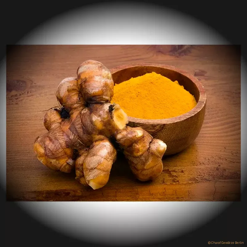 Preview: Curcuma gemahlen – feines, intensiv goldgelbes Kurkumapulver mit warmer, erdiger Würze und natürlichem Farbton