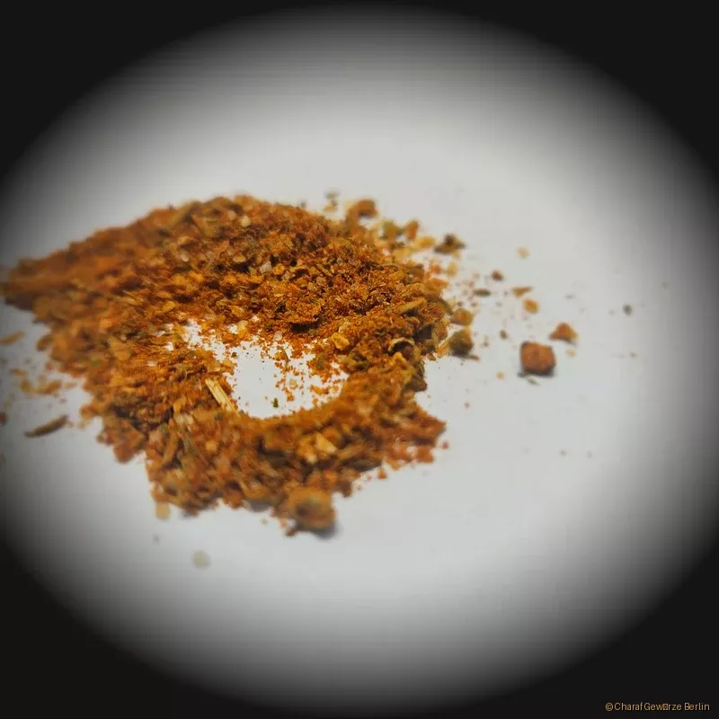 Döner Gewürzzubereitung – rote-braune Gewürzmischung mit Paprika, Knoblauch, Zitronenschalen, Kräutern & Cumin für saftiges, würziges Döner-Fleisch