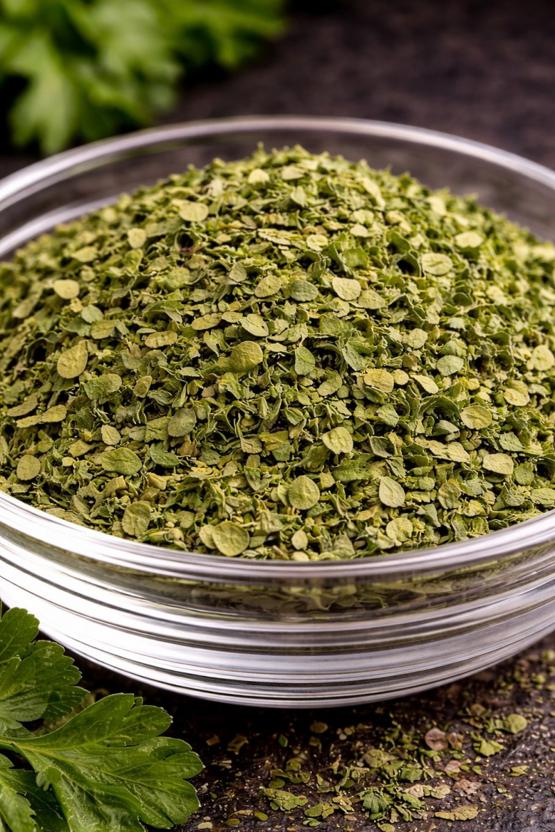 Kerbel Kräuter Premium Qualität – Charaf Gewürze Berlin