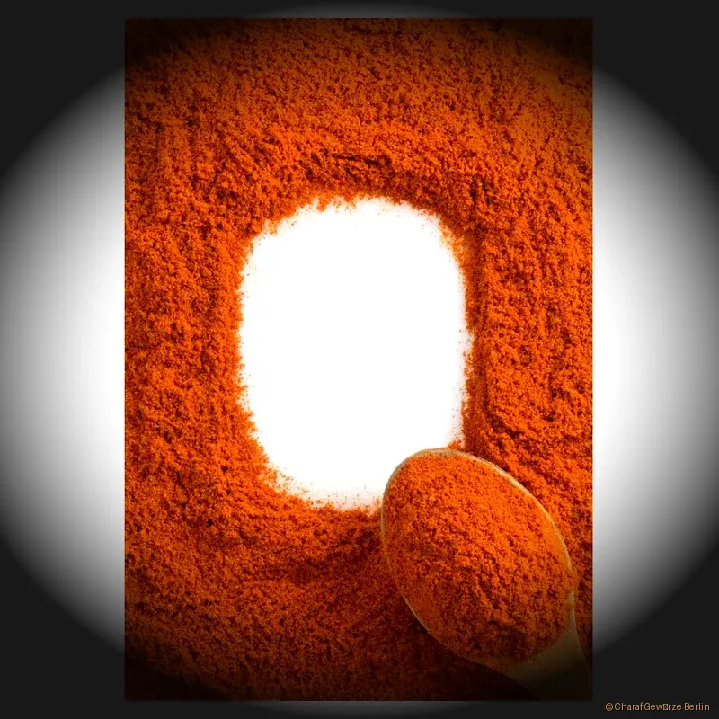 Paprika scharf gemahlen – feines, tiefrotes scharfes Paprikapulver mit würzig-fruchtigem Aroma und spürbarer Schärfe