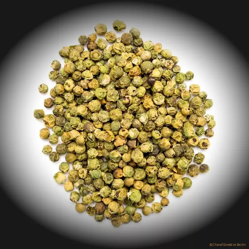 Preview: Pfeffer grün ganz – ganze grüne Pfefferkörner mit frischem, grasig-fruchtigem Aroma und milder Schärfe
