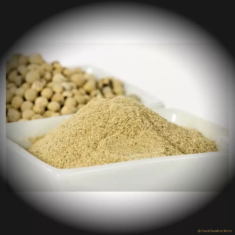 Preview: Pfeffer weiß ganz oder gemahlen – weiße Pfefferkörner und feines Pulver mit mildem, nussig-erdigem Aroma