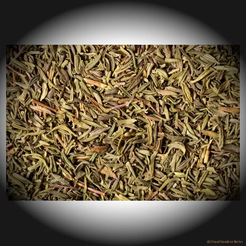 Preview: Thymian gerebelt – fein zerkleinerte, dunkelgrüne Thymianblätter mit intensiv würzigem Mittelmeeraroma