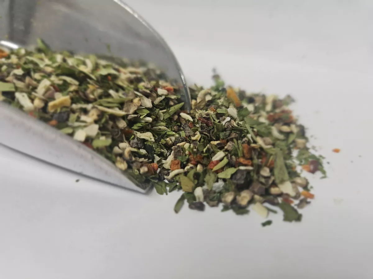 Gewürzter Pfeffer – Aromatische Pfeffer-Kräuter-Mischung mit schwarzem Pfeffer, Paprika und Kräuteharaf Gewürze Berlinrn von C