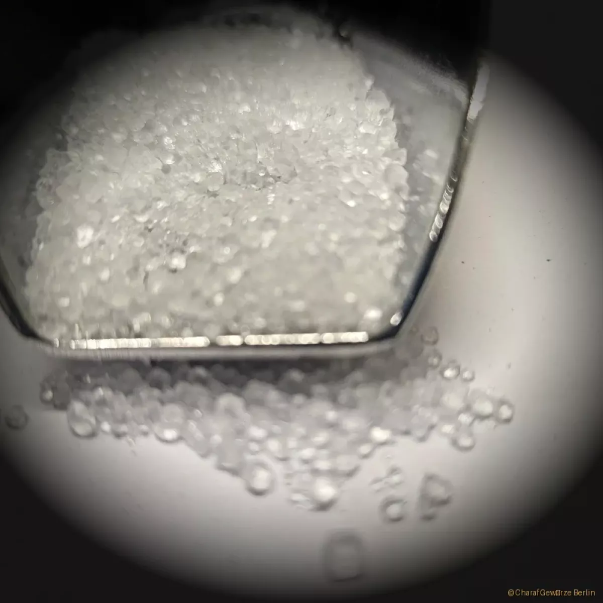 Zitronensäure E 330 – feines, weißes kristallines Pulver als vielseitiges Säuerungsmittel für Küche & Haushalt